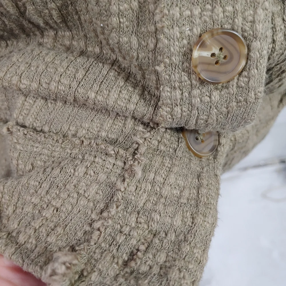 TWO BY VINCE CAMUTO BUTTON CARDIGAN (a209)